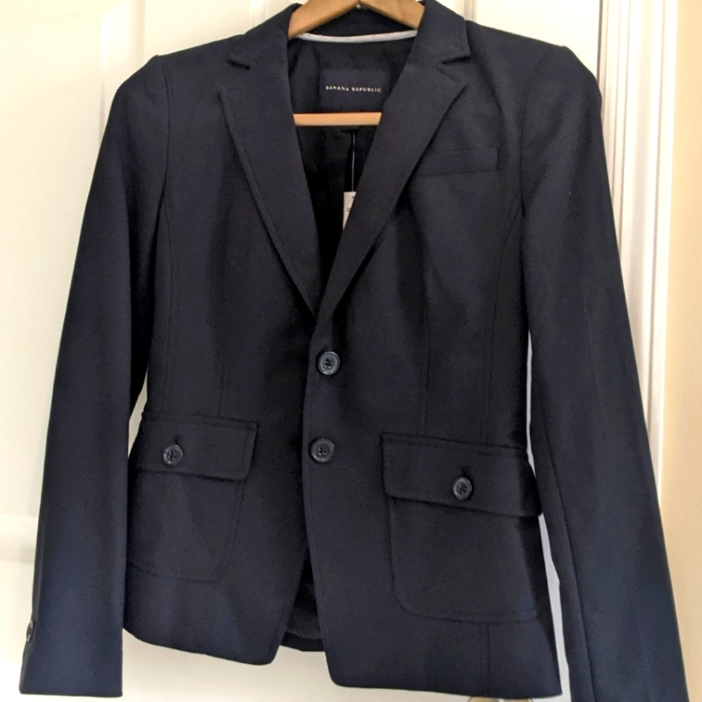 NWT Black Blazer